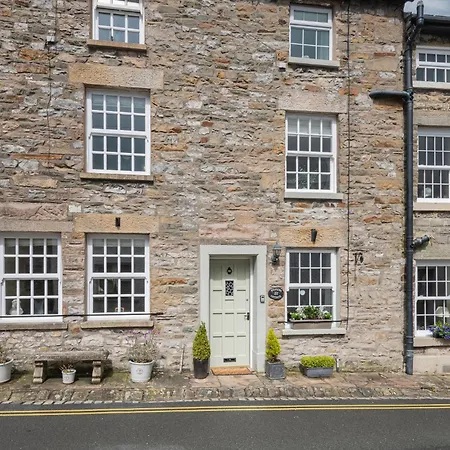 Weavers Newly Converted Luxurious Retreat Holiday home Kirkby Lonsdale