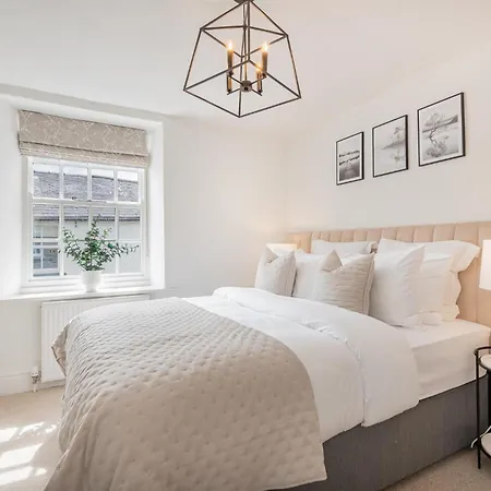 Weavers Newly Converted Luxurious Retreat